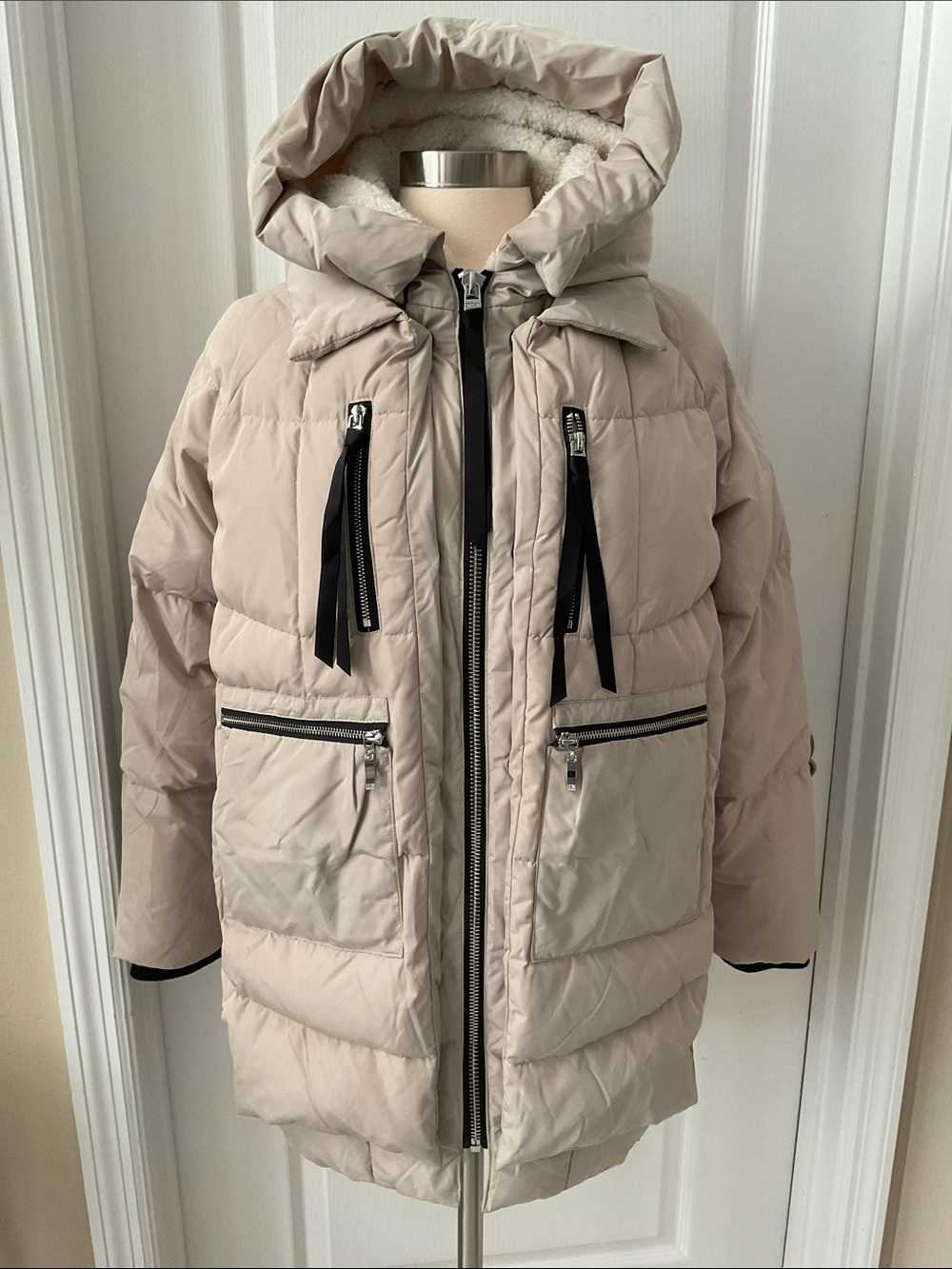 Orolay Down Coat Women Puffer Parka Sherpa Hood Lined Winter Jacket Small